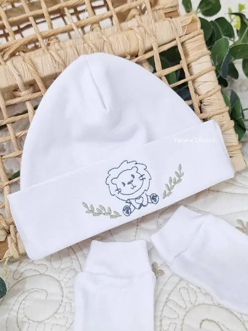 Touca de bebê recém nascido bordada - Touca de bebê personaliz