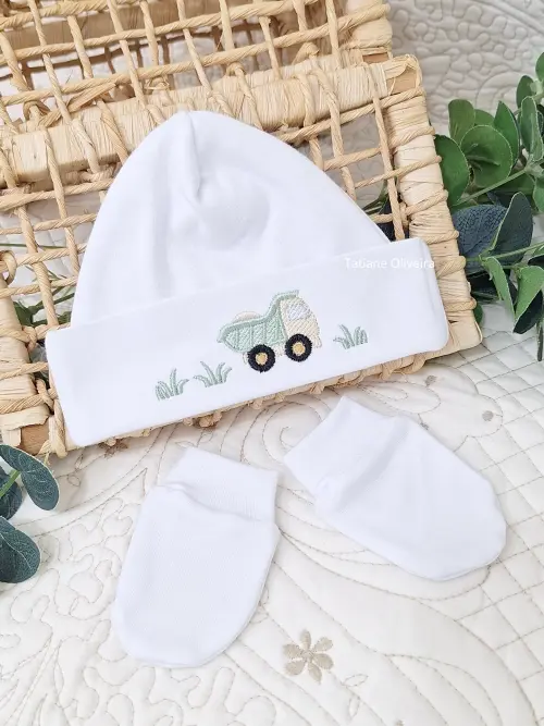 Touca de bebê recém nascido bordada - Touca de bebê personaliz
