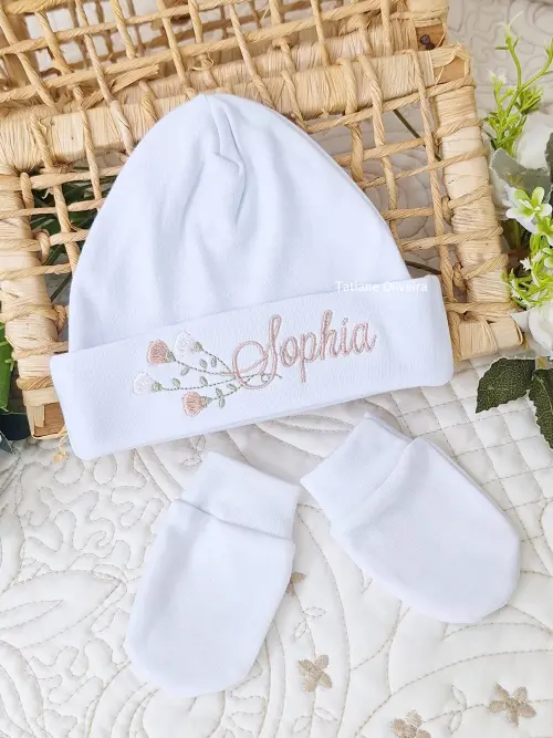 Touca de bebê recém nascido bordada - Touca de bebê personalizada