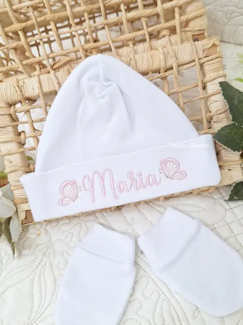 Touca de bebê recém nascido bordada - Touca de bebê personaliz
