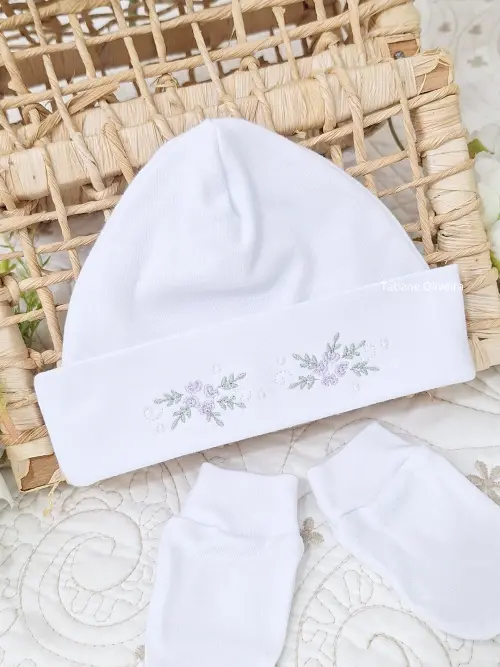Touca de bebê recém nascido bordada - Touca de bebê personaliz