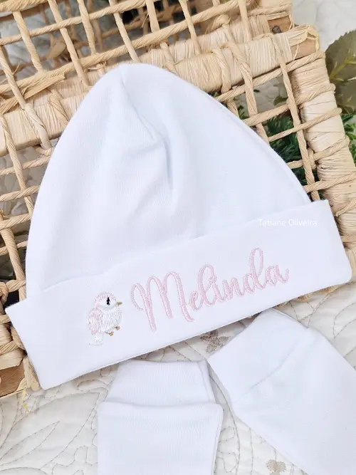 Touca de bebê recém nascido bordada - Touca de bebê personaliz