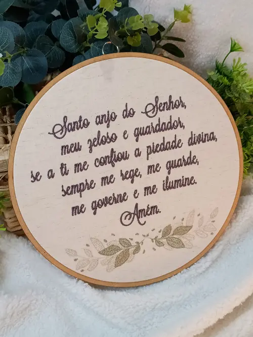 Enfeite Bastidor Bordado - Oração do Santo Anjo