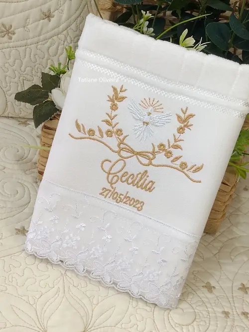 Toalha De Batizado Bordada - Toalha De Batizado Personalizada Com Nome E Data