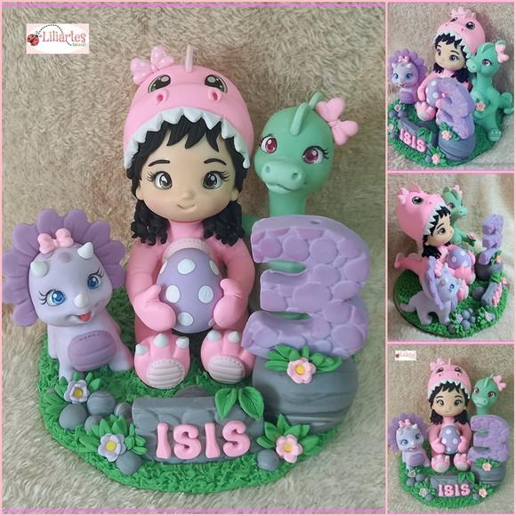 Topo de Bolo Dinossauro Baby Rosa 16cm Personalizado