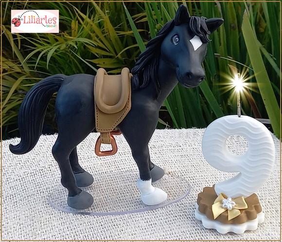 Topo de bolo: Cavalinho 20cm +vela