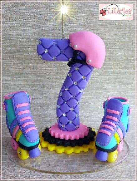Topo de bolo Patins 15cm