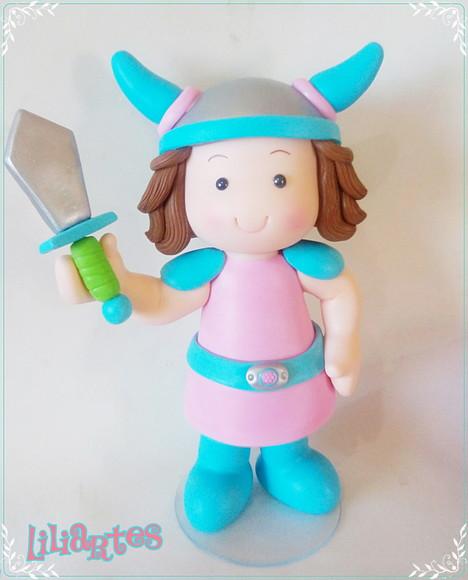 Boneca estilizada 30cm -Baby Viking
