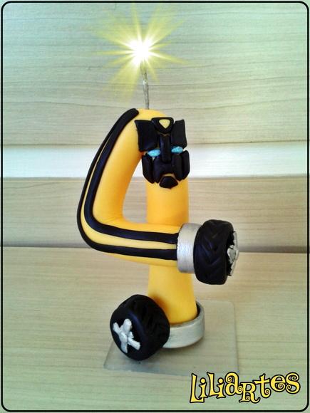 Vela Transformers 12cm -cópia proibida