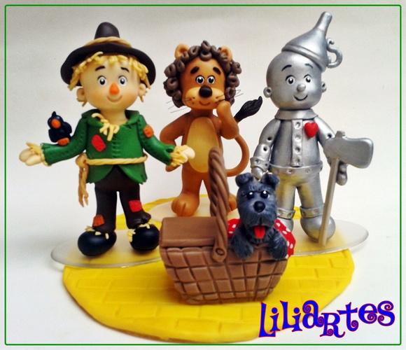 O Mágico de Oz - 4 personagens +vela temática