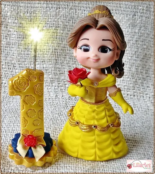 Princesa Bela Estilizada 12cm+vela
