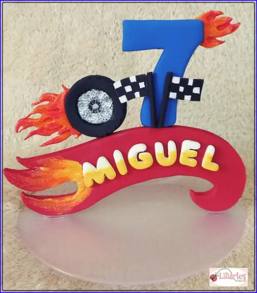 Topo de Bolo Hot Wheels-estilizado 15cm