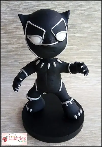 Pantera Negra - Boneco colecionável 15cm