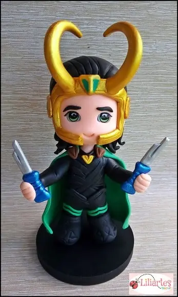 Vingadores Loki- Boneco colecionável 15cm