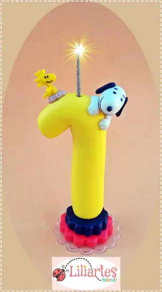 Vela Estilizada Snoopy 12cm