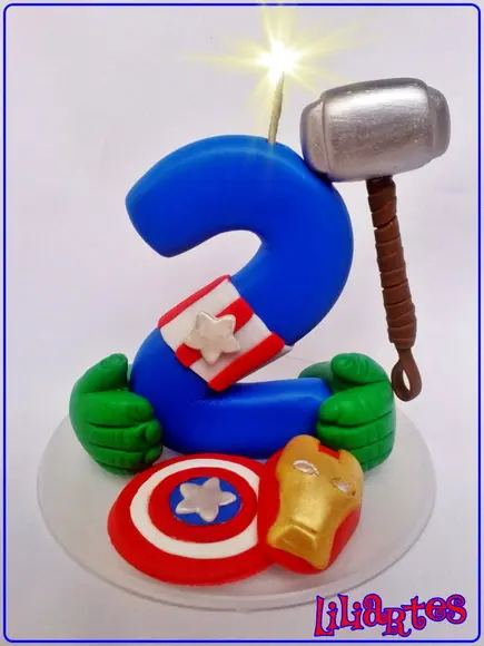 Vela Vingadores -15cm