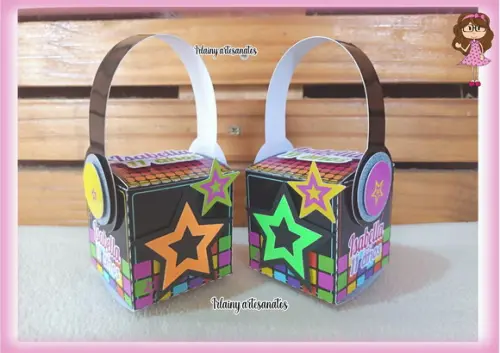 Neon Cubo Som