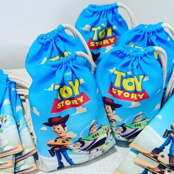 Saquinho Surpresa em Tecido Toy Story 20x15