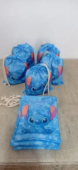 Sacolinha Saquinho Surpresa em Tecido Stich