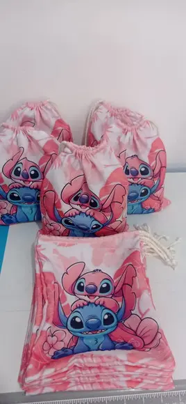 Sacolinha Surpresa Tamanho 20x25 Angel e Stich