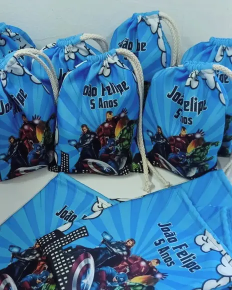 Sacolinha Surpresa os Vingadores 20x15