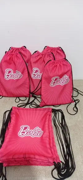 Mochila Saco Personalizada 26x19 Frente e Verso Barbie