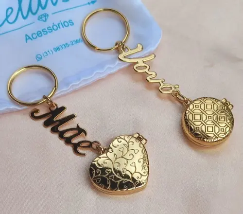 Chaveiro com Fotos Dia das Mães Relicário