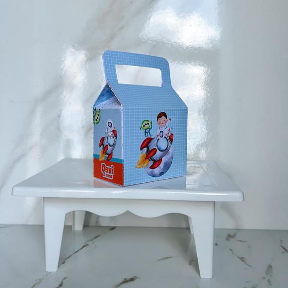 Kit 20 Caixas Personalizadas Astronauta Básicas
