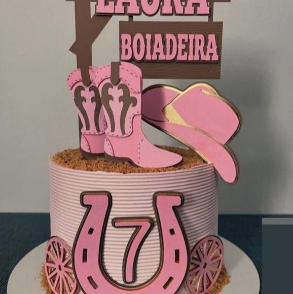 Topo Luxo de Bolo Boiadeira Personalizado para Festa