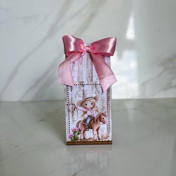 Kit 25 Caixas Personalizadas Boiadeira Aquarela Básicas