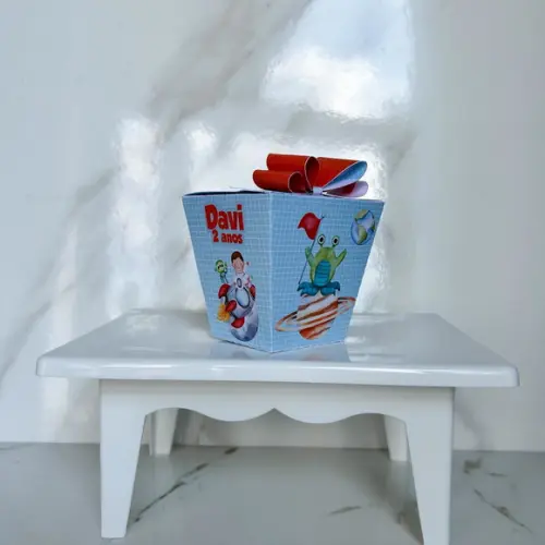 Kit 20 Caixas Personalizadas Astronauta Básicas