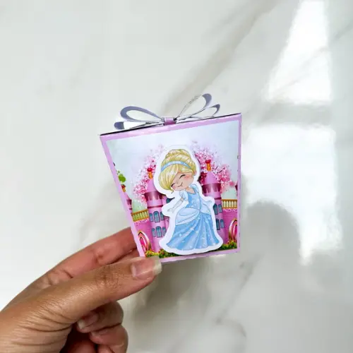 Kit 40 Caixas Lembrancinha Personalizada Princesas Cute Luxo