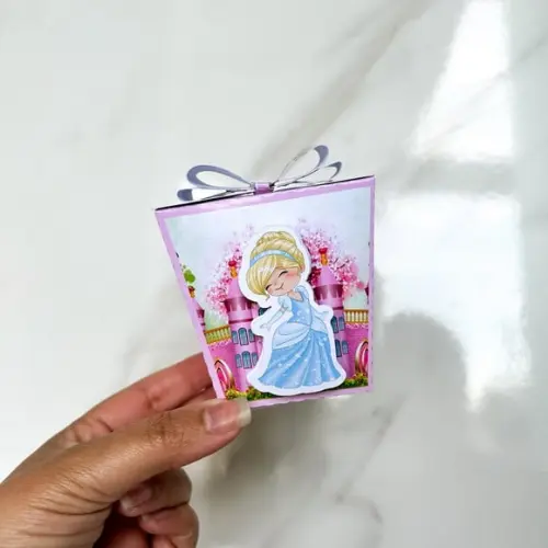 Kit 40 Caixas Lembrancinha Personalizada Princesas Cute Luxo