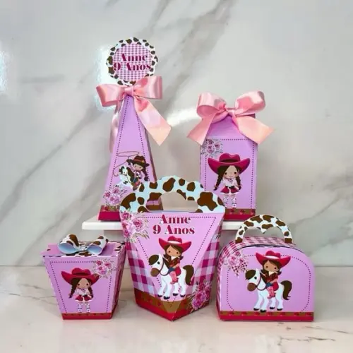 Kit 50 Caixas Personalizadas Boiadeira Cowgirls Básicas
