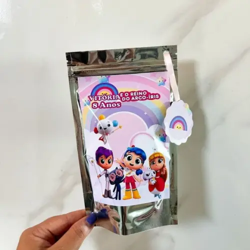 Saquinho Metalizado Personalizado Vera e o Reino do Arco m