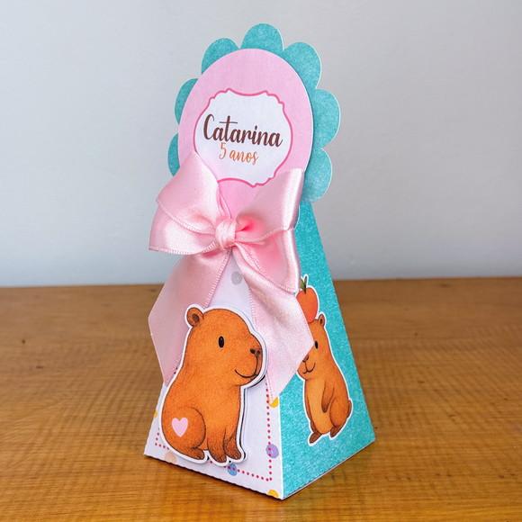 Kit 15 Lembrancinhas Personalizadas Capivara Menina | Lembrancinh