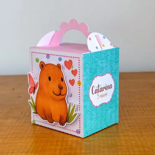 Kit 30 Lembrancinhas Personalizadas Capivara Menina