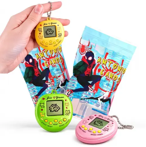 Tamagotchi Aranhaverso | Bichinho Virtual no Zip Metalizado