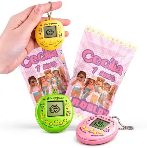Tamagotchi Roblox Rosa | Bichinho Virtual no Zip Metalizado