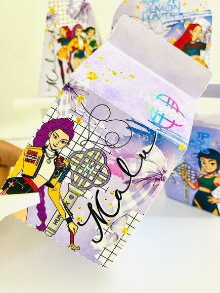 Kit 40 Caixinhas Personalizadas Guerreiras do K-pop | Lembrancinh