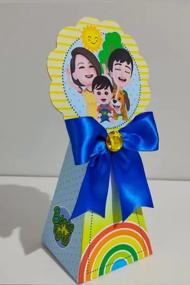 Caixa Piramide Aniversário Bento e Toto Personalizada
