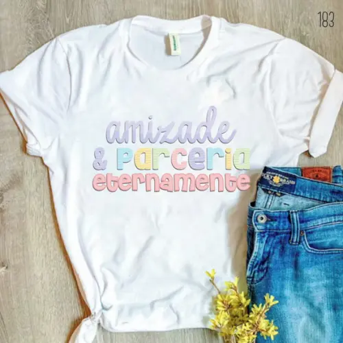 Camiseta Personalizada com Frase Amizade
