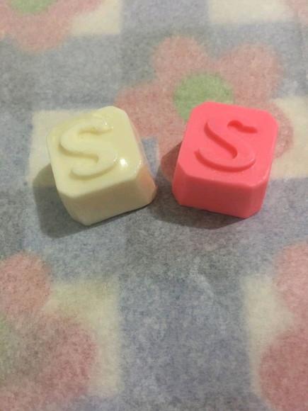 120 Sachês de Tule com Sabonete Mini Maçã + Letra + Folha
