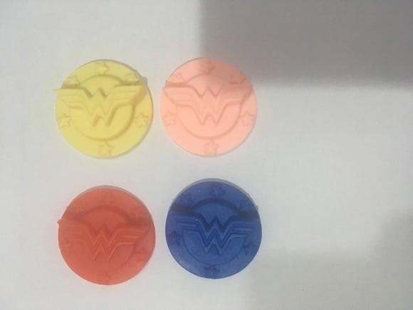 150 Sabonetes Mulher Maravilha