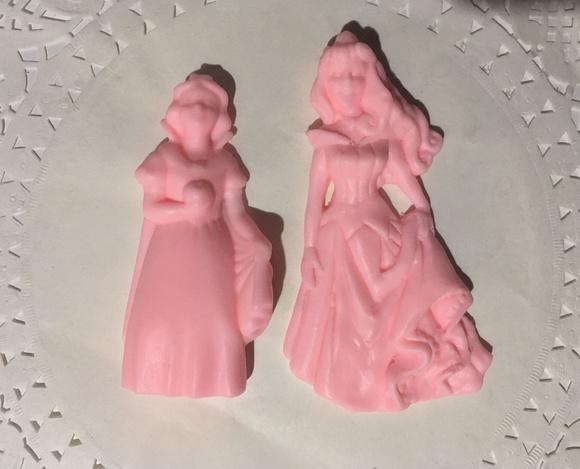 20 Sabonete Branca de Neve (10 cm)