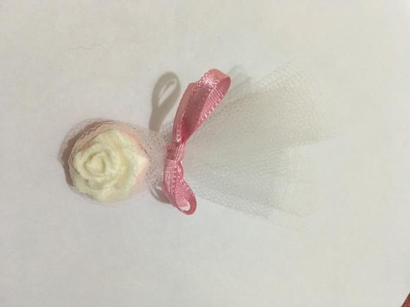 25 sabonetes flor no tule