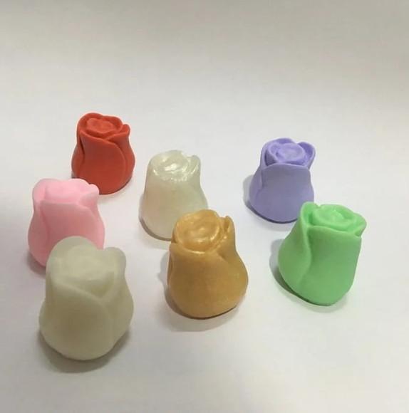 30 Sabonete a Bela e a Fera Rosa no Tule no Palito com Tag ~