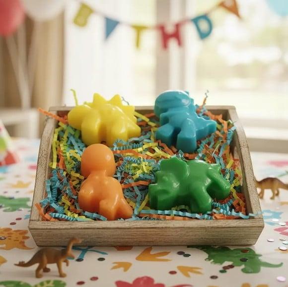 50 Sabonete Artesanal Mini Dinossauro Dinossauro Rex ~
