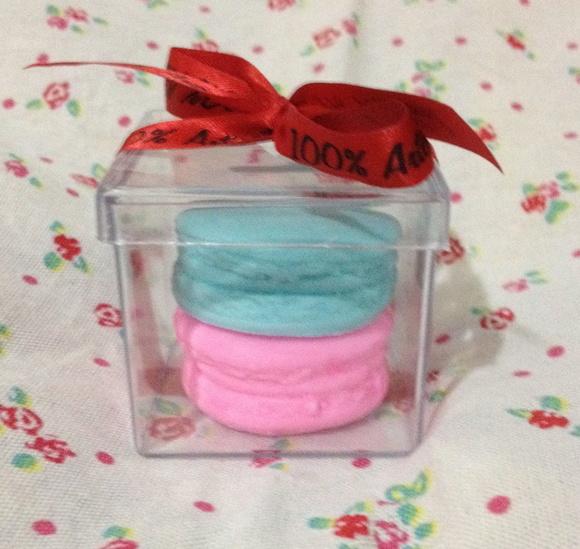 Caixa com 2 Sabonetes Macarons