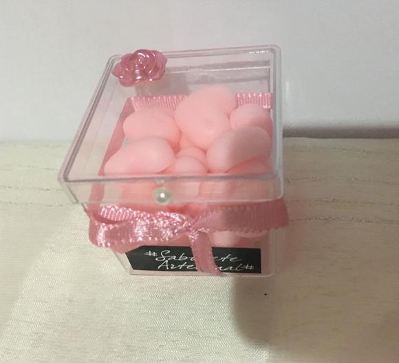 Caixa Decorada de sabonetes mini coração